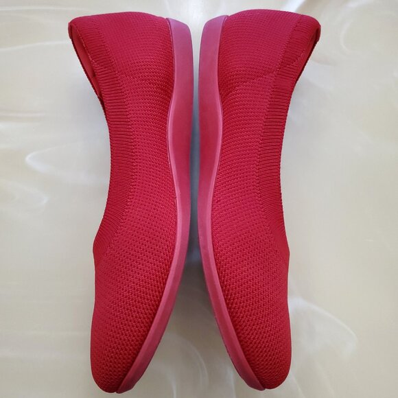 Vivaia Claire Walker Round-Toe Walking Flats in Ruby Red Size 41.5 - Picture 6 of 11